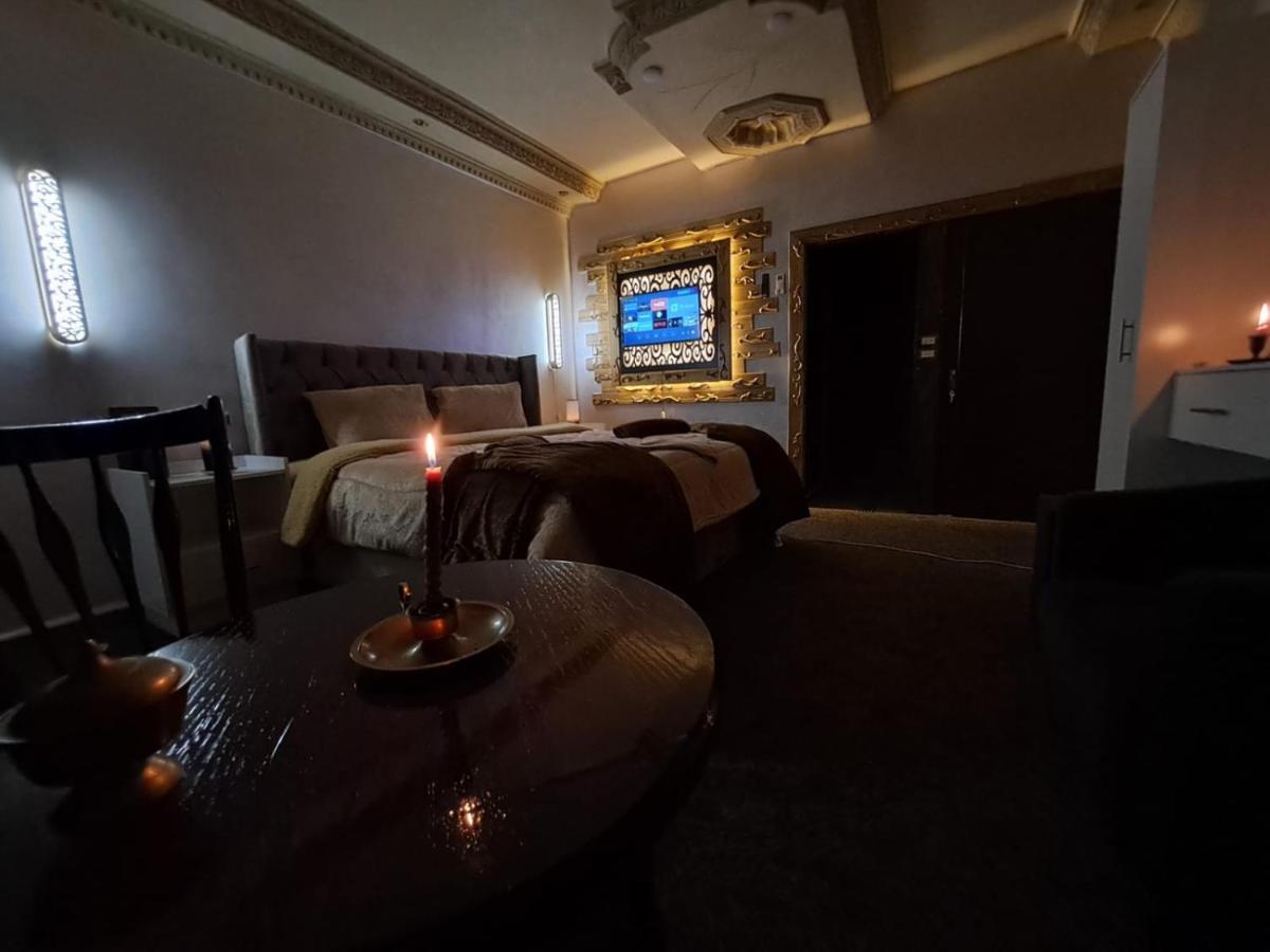 Hotel Hadrian'S Arch Jarash Esterno foto