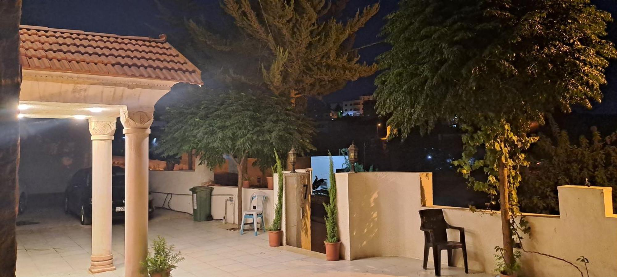 Hotel Hadrian'S Arch Jarash Esterno foto